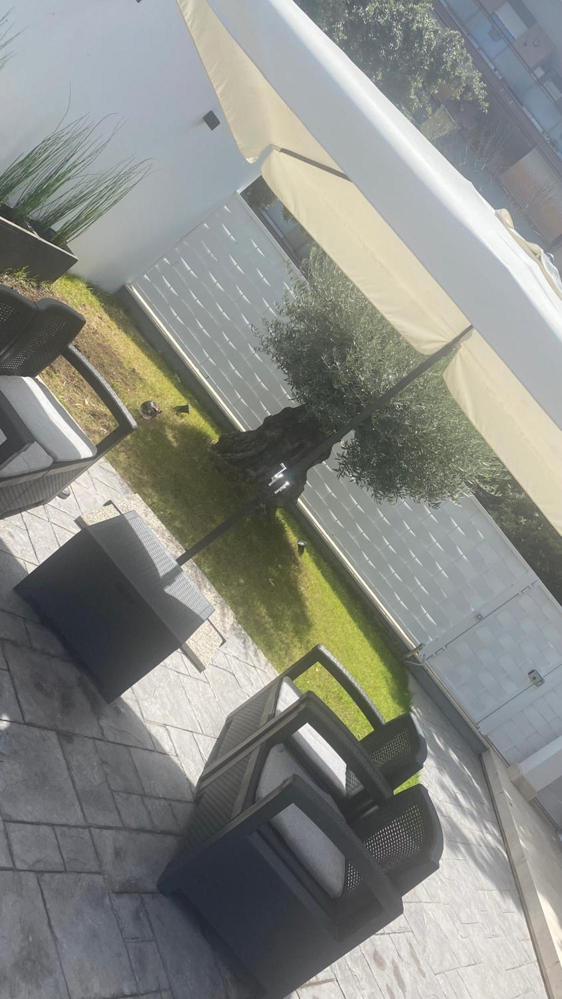 Grey House Guest House Luxury Latina Kültér fotó